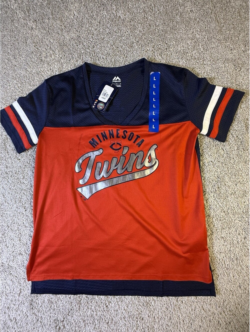 NWT Minnesota Twins V Neck Jersey Women's Size Large Short Sleeve